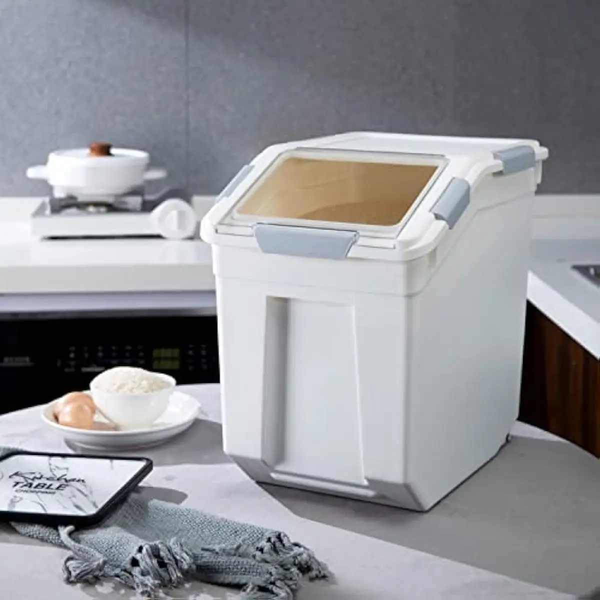25L Airtight Food Storage Bin  - огляд і ціна Food Storage With Wheels